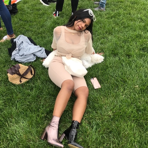 Meet your Posher, Heather - Picture 2 of 6